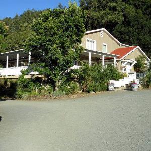 Meadowlark Country House photo