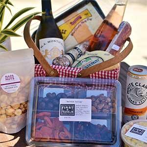 First & Franklin Marketplace photo