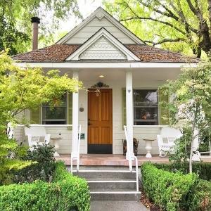 Cottage Grove Inn photo