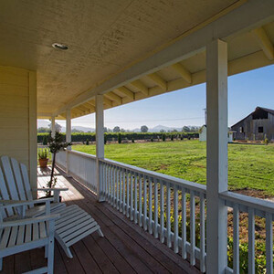 Makiivka Estate photo