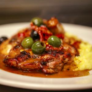 Calistoga Inn, Restaurant & Brewery photo