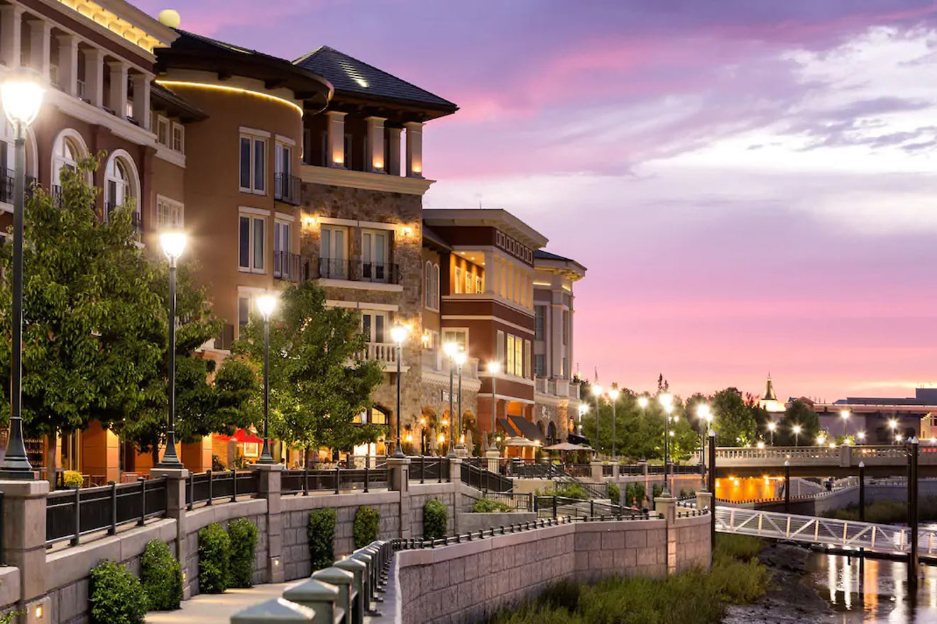 Andaz, Napa Downtown riverfront