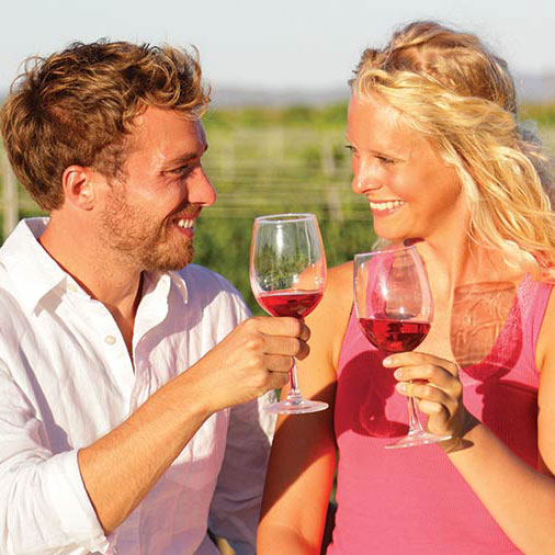 couple drinking wine outside