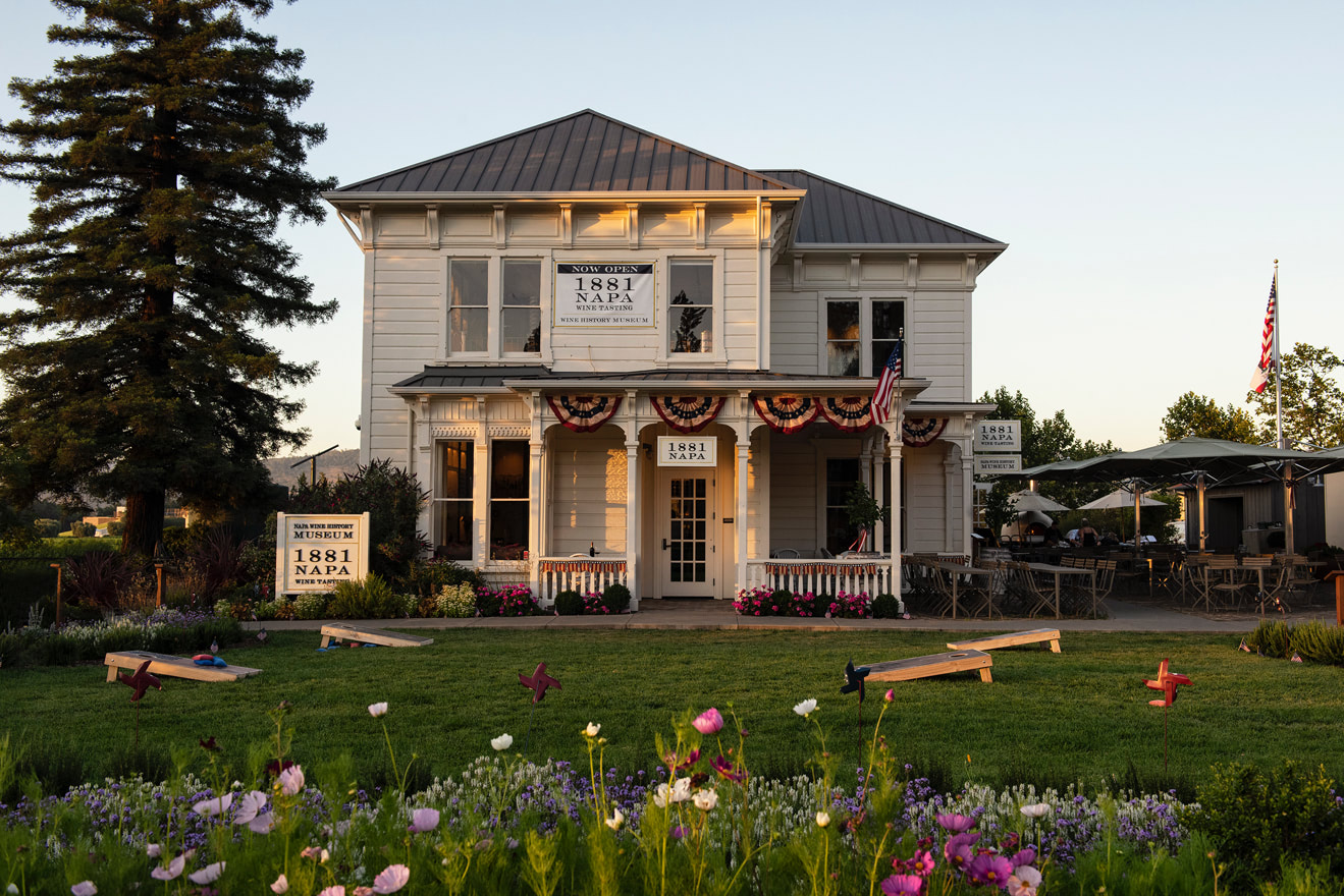 1881 Napa | Julia Links