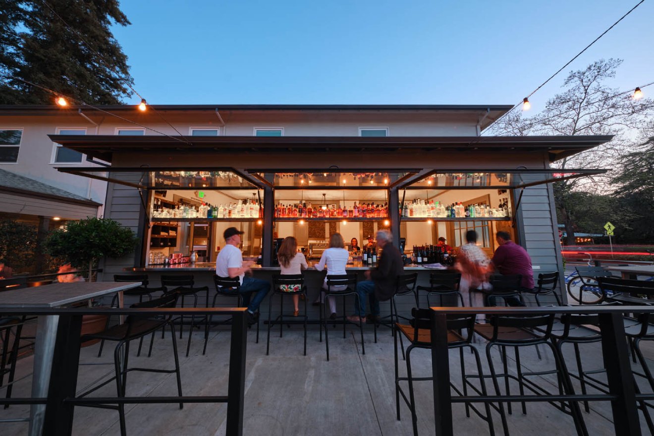 Calistoga Inn, Restaurant & Brewery | Bob McClenahan