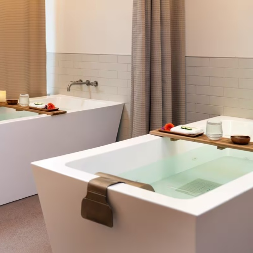 Dr. Wilkinson's Backyard Resort & Mineral Springs